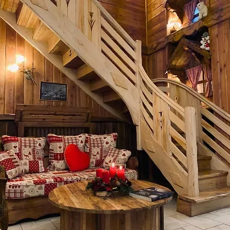 Chez Marlyse-chambres Et Table D'hotes Bed & Breakfast