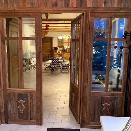 Chez Marlyse-chambres Et Table D'hotes Bed & Breakfast