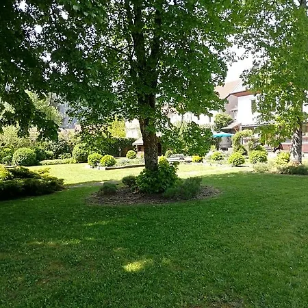 Bed & Breakfast Chez Marlyse-chambres Et Table D'hotes
