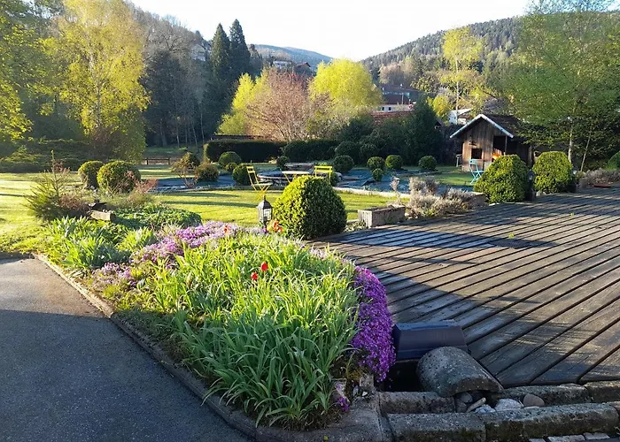 Chez Marlyse-chambres Et Table D'hotes 住宿加早餐酒店