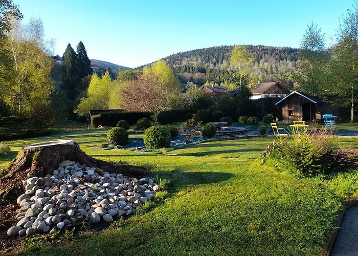 Chez Marlyse-chambres Et Table D'hotes 莫河畔圣莫利斯